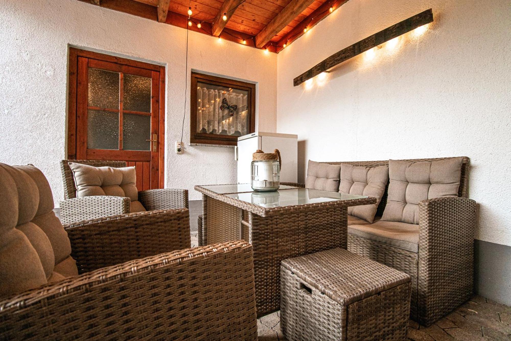 Stilvolle Wellness-Ferienwohnung In Neef Whirlpool, Sauna, Grill, Fitness, Billard & Moselblick Buitenkant foto