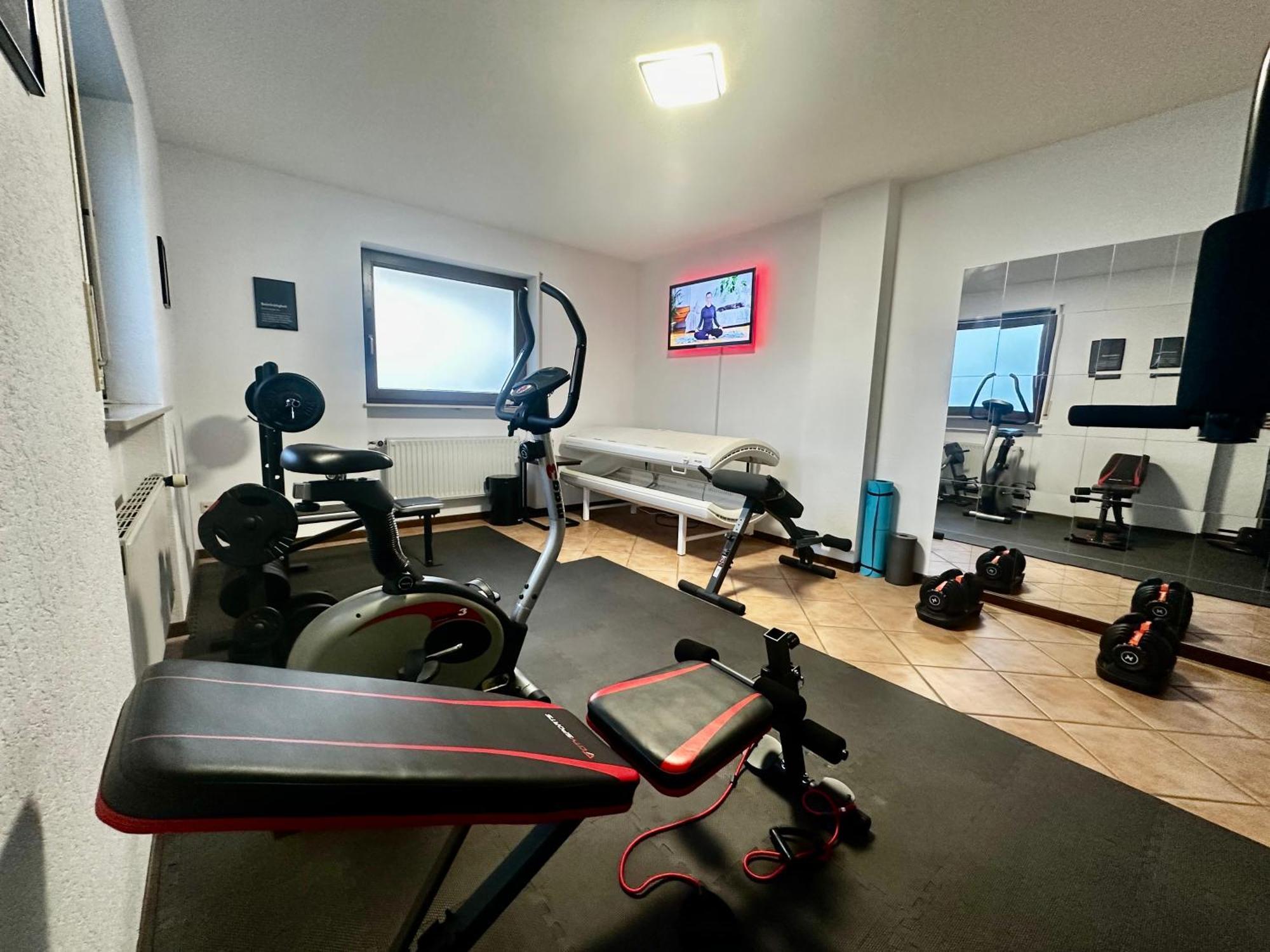 Stilvolle Wellness-Ferienwohnung In Neef Whirlpool, Sauna, Grill, Fitness, Billard & Moselblick Buitenkant foto